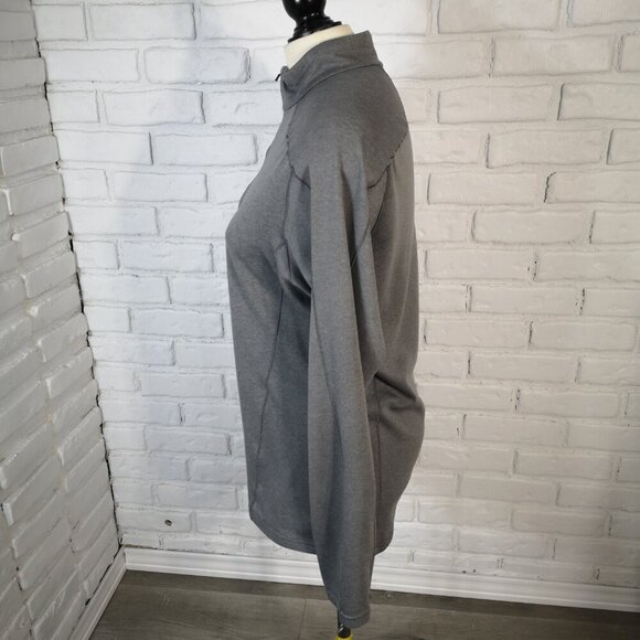 Patagonia Ladies Size Medium Grey Capilene 3 Midweight Cool Tech Shirt 1/4 Zip - Picture 4 of 9